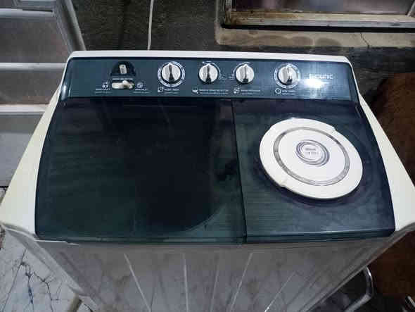 حجم 16 كيلو حقيقي نضيفه جدا حوض الغسل وحوض التجفيف حجم كبير بدون اي تصليح عالفحص السعر 110 الف مكانها حلة نادر مقابل محطة العرفان *********** يوجد توصيل داخل الحلة فقط 10 الف
