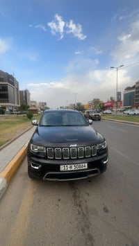جيب شيروكي مديل 2018فول مواصفات لمتدد عده الفتحه  حادثه قماره وبابيتين...