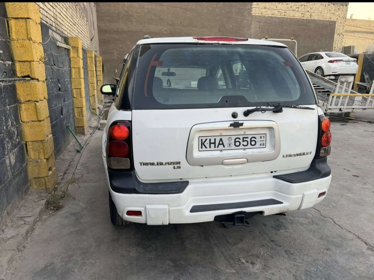 بلايز مزاد ٢٠٠٥ تترقم ديالى المعاملة كاملة باقي بس على دفع الكمرك
كير مكينة قبق اسود بلادي 
جدد قبل اقل الشهرين شادهن
تخم تاير جديد
صدر ٨٠ %١٠٠ نظافة
كهربائيات شغالة إشارة دبل إشارة لايت دشبول كلة شغال
منظومة تبريد جديدة نقص بس غاز فقط 
السعر ٦٥
الرقم ***********
