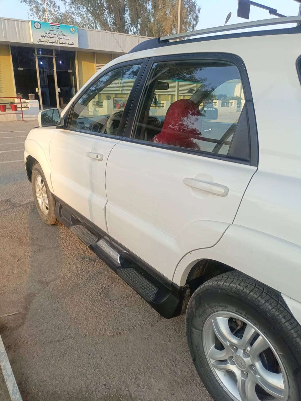 سبورتج 2008خليجي/محرك/2700 بيه خيط تبخير  سياره نضيف قطره صبغ ما بيها سيبرها ما نازل —— ماشيه 150 الف كيلو بالنسبه لموديلها تعتبر جديده
السعر 115 ورقه وبيها مجال حك الجيه
السياره باسمي تحويل نفس اليوم العنوان ديالى 
 ***********
***********
