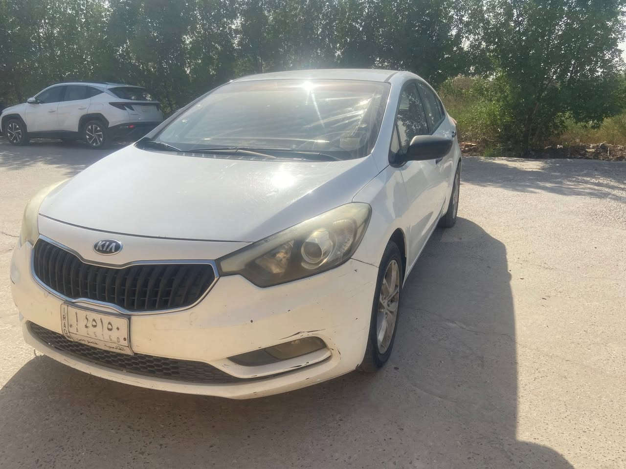 السلام عليكم 
سيراتو خليجي ٢٠١٥ محرك ١٦٠٠ دوش رقم قادسية تحويل ثاني يوم بيهة جاملغين خلفية صبغ اثر خياس وجاملغ امامي كاملة تبريد تايرات باتري جديد مابيهة اي نقص السعر ١٢٠$ وبيهة مجال بسيط العنوان بغداد الدورة  للاستفسار ***********
