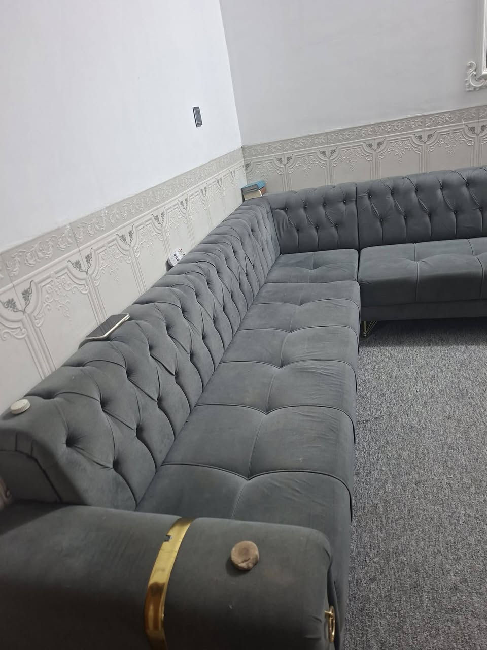 السلام عليكم ورحمة الله وبركاته  ديوان ٧متر اخو الجديد  ١١ مقعد    مابي اي ضرار  ***********.  ***********
