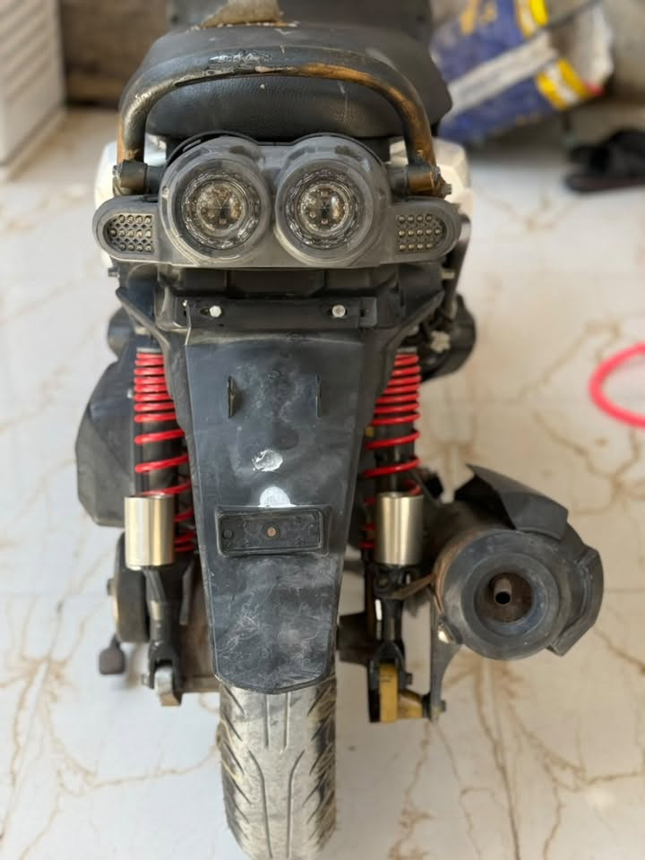 سكنس جبلي البيع مال حاويه مديل ١٤ نضيفه ما مفتوحه نكره سلف مكينه ناعمه كلش كله شغاله مكاني ناصريه مركز ب ٩٥٠

*********** واتساب  فقط
