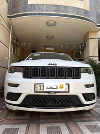 جيب اس خليجي 2022 وكالة هارلم  ماشية 49 الف  فول مواصفات ١/١ رقم بغداد...