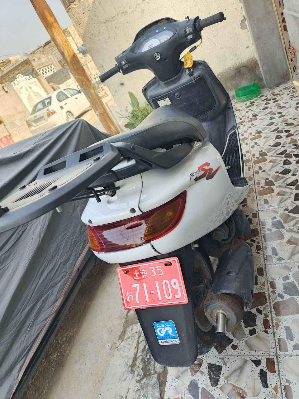 فراشه صالنصه صجميه كاتم
 فحل حاويه محرك  شرط مامفتوح نضيفة سلف هندر كهربائيات كله شغال  550 بيهه مجال  *********** مكاني نجف
