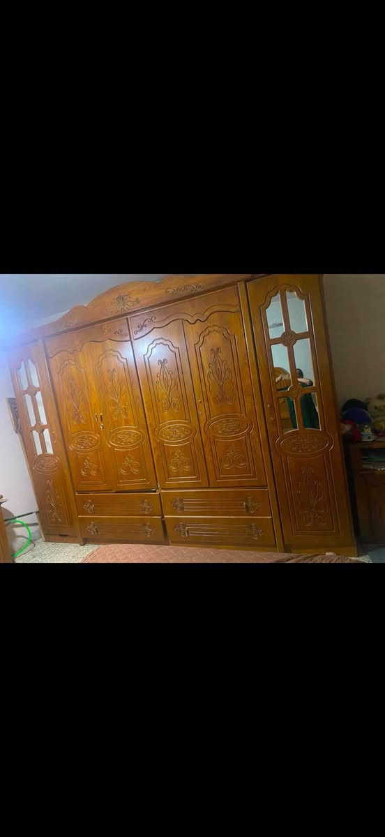 السلام عليكم
غرفة نوم للبيع خشب صاج السعر 500
مكتب دراسة 
جزامة 
تخم 
مكاني حي الجامعة 
للاستفسار الاتصال

‭***********‬ام منذر
