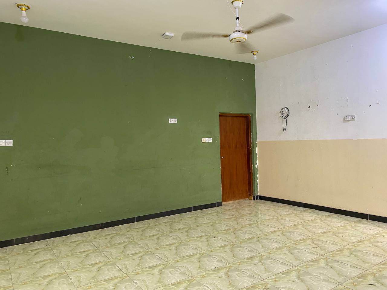 مشتمل طابق ثاني للايجار
دخل المحدود قرب إعدادية نور المصطفى 
للاستفسار الاتصال على الرقم ***********
