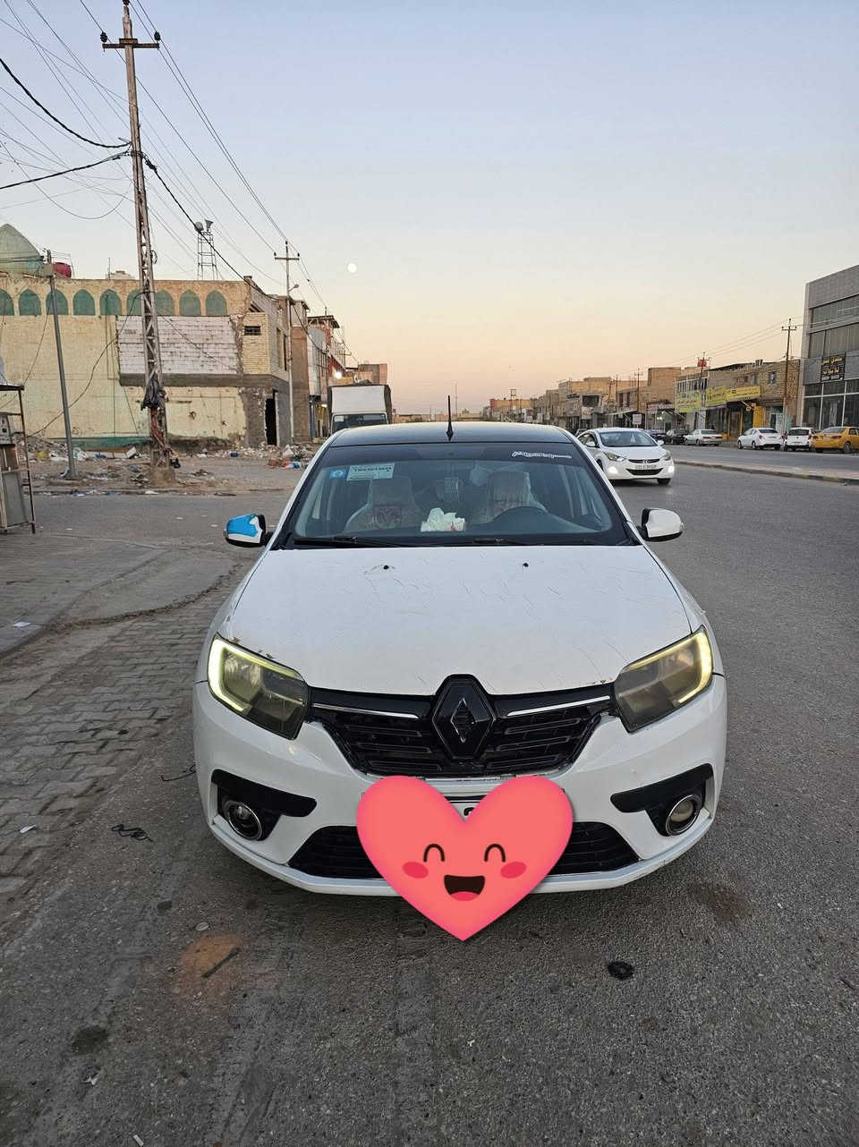 سلام عليكم 
الرجاء الرجاء اقرا التفاصيل كلها ذاكرها وخابر 🌹
رينو سمبول 2018 رقم انكليزي مثنى بأسمي سنوية لل29
مكينة وكير بشرط 
كير اوتو + عادي 
باتري جديد ابو الضمان 
داينمو سلف 
تبريد+تدفئة بشرط 
بيها شاشة وكامرة دوارة فول 
خمس تجاوي
كشنات الخلفي قابلة للطي 
ABS+مانع انزلاق
سيارة كلش حلوة  
سيارة بيها صبغ وبارد بدون دواخل ابد 
صبغ بنيد وباب خلفي وشوية من الجاملغ وبارد بداية الحوض فقط 
سونار بنهاية المنشور 
نقصها زوج تايرات وحدادية نص ونص 
وهاي كامل التفاصيل عنها 
فقط الشراي يخابر ولا تكلي شبيها حتى التاير ذكرته بلمنشور واسف على الاطالة 
   سعرها 68 قبل شهر موصلة الله يشهد وهسه ابيع بهل سعر وبيه مجال قليل
***********
