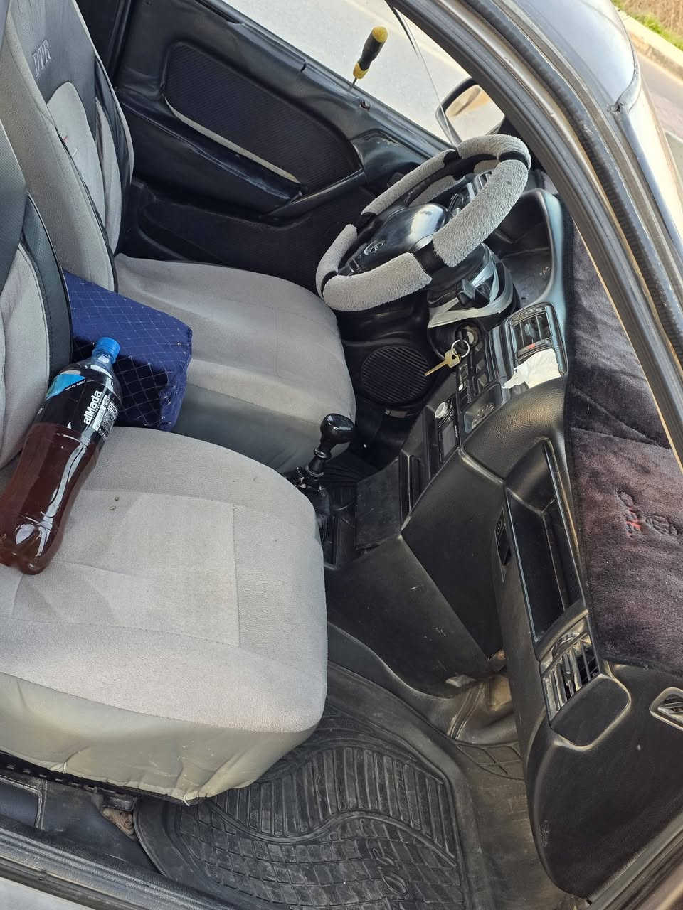 سلام وعليكم فكتره حجام ١٦ اللبيع سنويه جديد بدون ضرار مصبوقه حزام جملاي.  السعر ٣٧ العنوان رشيديه ***********  ***********
