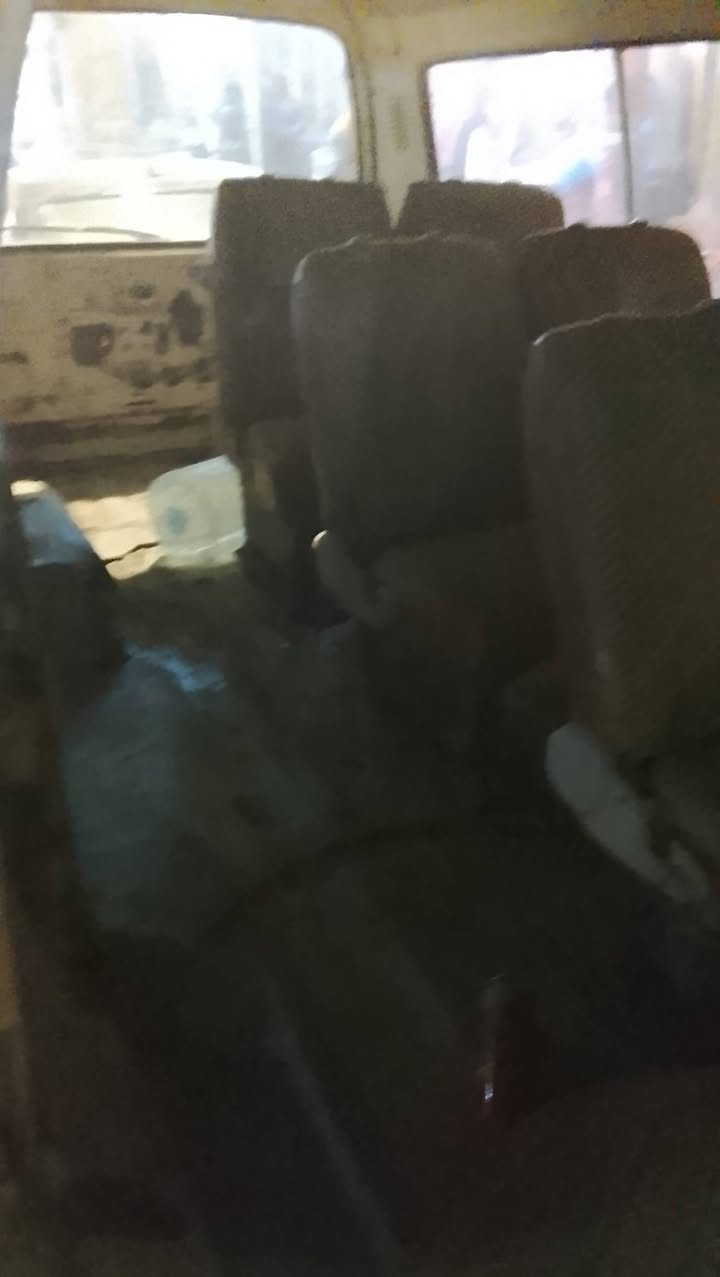 كيه فتون موديل 2009  كير عادي مكينه ونجي جدد صالهن شهر  تخم تأير حداديه نص عمر  سياره شوف عينك يرادله سمكره وصبغ راعيه ماندله بس هوه بل بصره  
سعر 12$وبيه مجال  مكانه بصره زبير ***********
