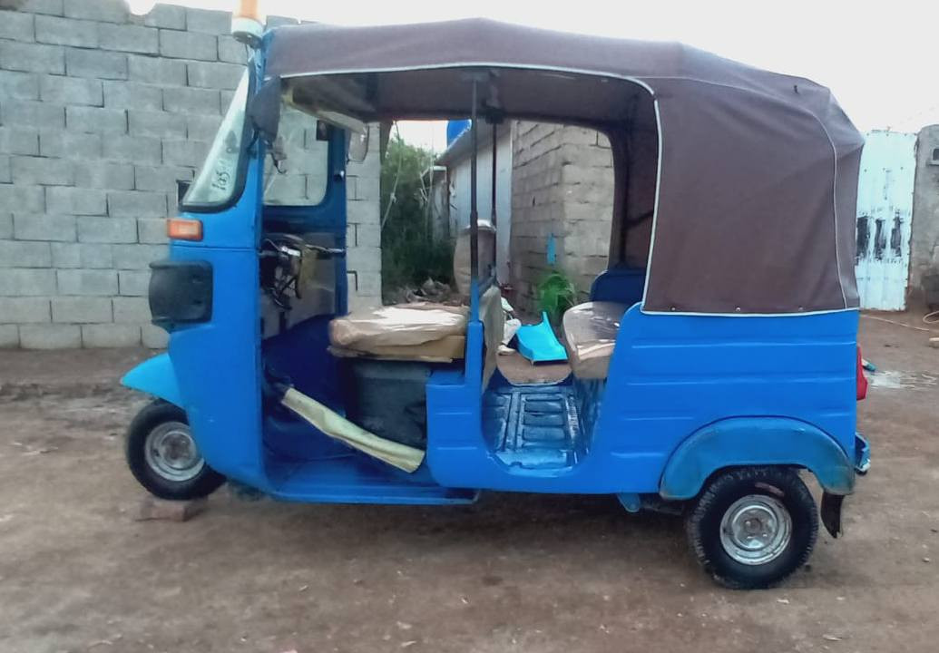 تكتك موديل 16 نضيفه عوزه ترتيب بسيط أوراقه بغداد كامله السعر 3600 بيه مجال للشراي مكاني ميسان حي الرحمة الثانيه***********
