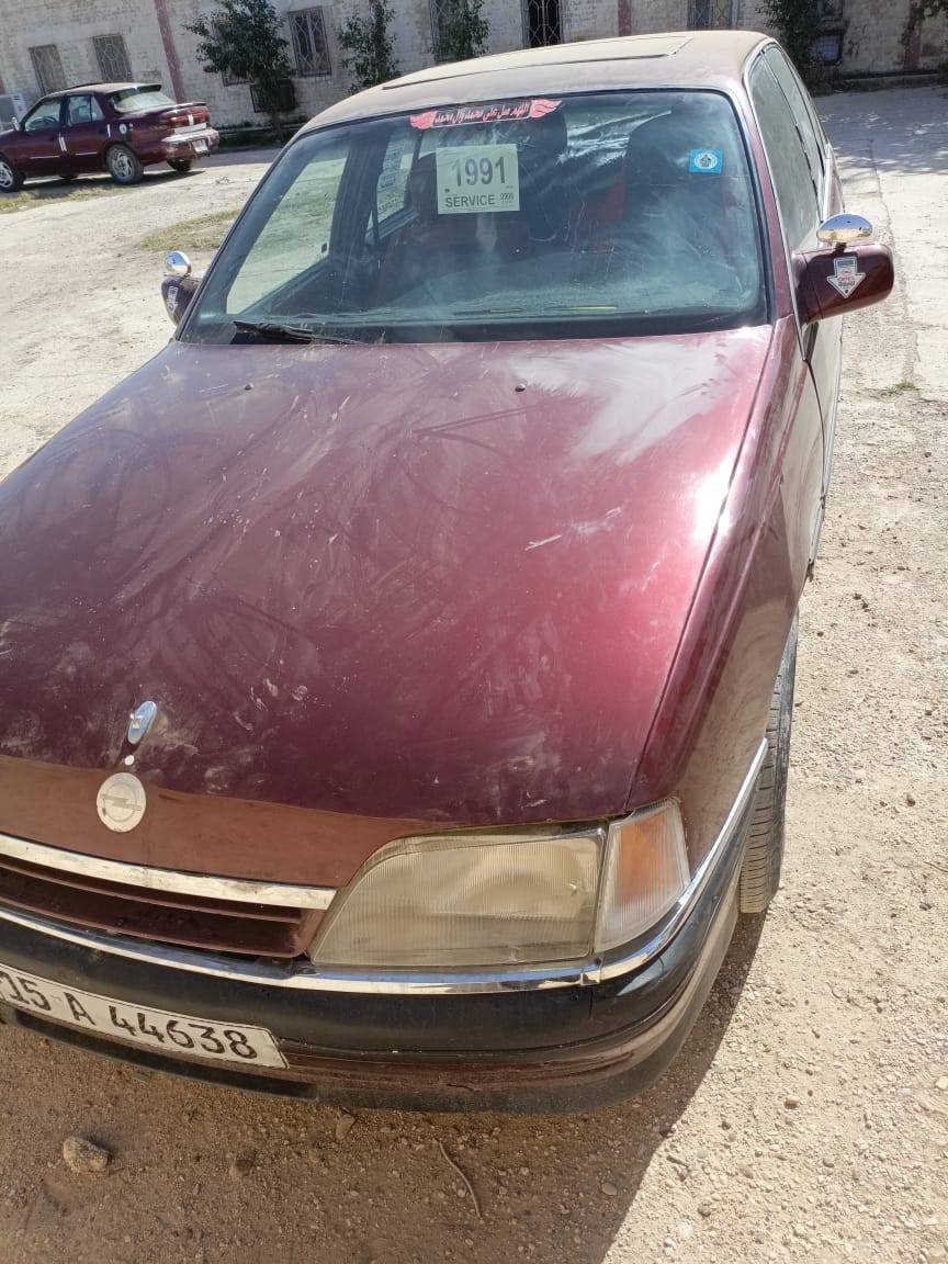 الكرمه ابراهيم ابن علي 
للبيع اوبل اوميكا موديل 1990 حجم 20 سنويه مشروع وطني لل2030 شرط التحويل والغرامات  كير عادي سلايت كير ومحرك بلشرط تخم تاير جديد كهربائيات كلها شغاله صدر نص عمره

السياره نضيفه مال جني عنوان السياره في الكرمه #السعر 38وبيه مجال
***********
***********
