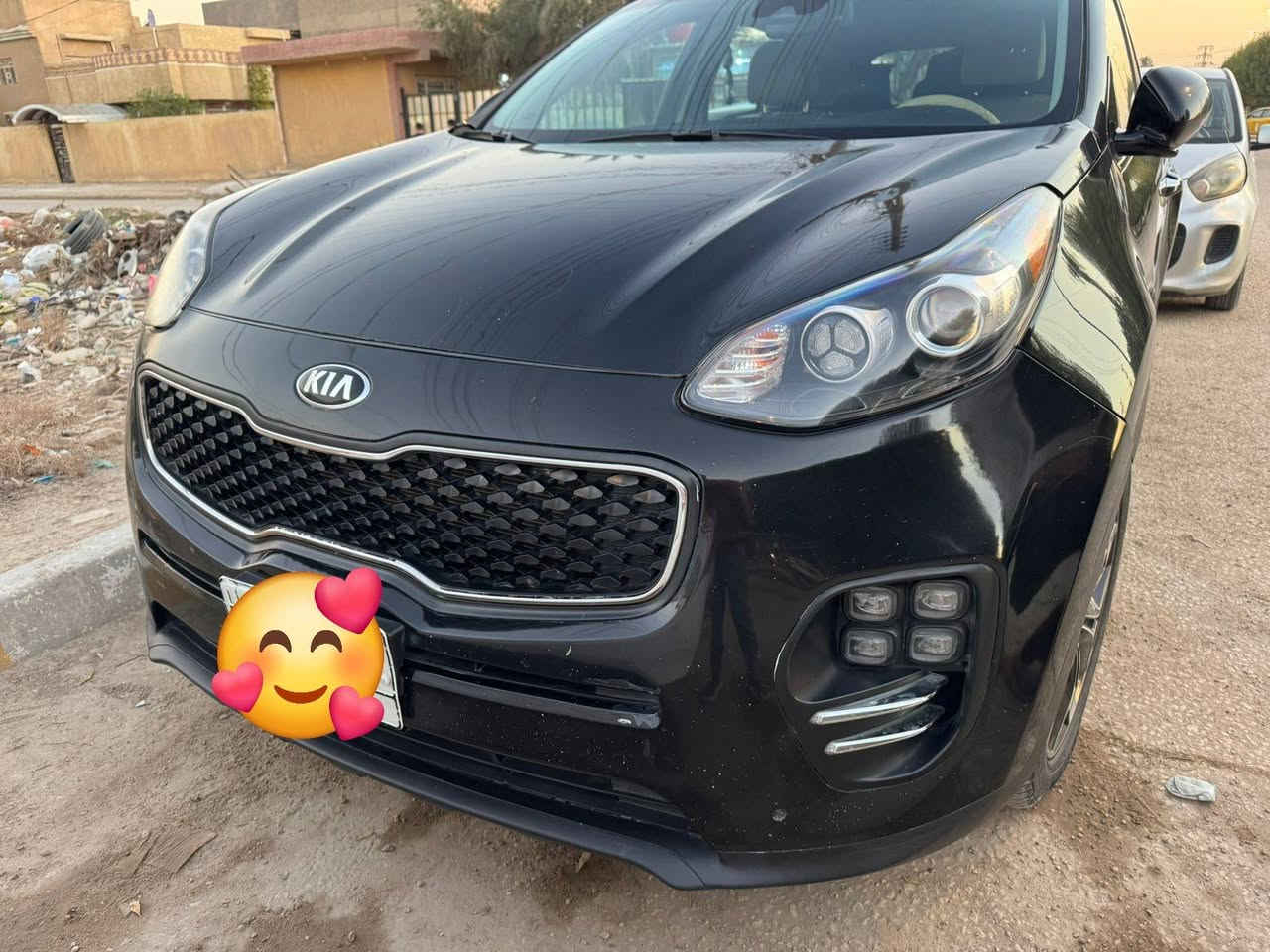 Sportage 2022  
سيارة فول مواصفات EX
بانوراما
بصمه 
تدفئة وتبريد كشنات 
كراسي ثنين كهرباء
سايد بريك كهرباء
اوتو هولد
نزول منحدرات
صندوك كهرباء 
حساسات امامي وخلفي
رقم بابل ***********
