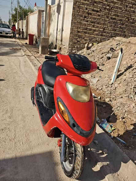 دراجه للبيع مفتوحه مره وحده تجفيت صحيح لا تبخير ولا نضوح السعر 375وبيه مجال ***********
