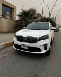 سورنتو خليجي رقم بغداد  موديل 20  محرك 6V ماشيه 72 الف  كفاله  •••• ال...