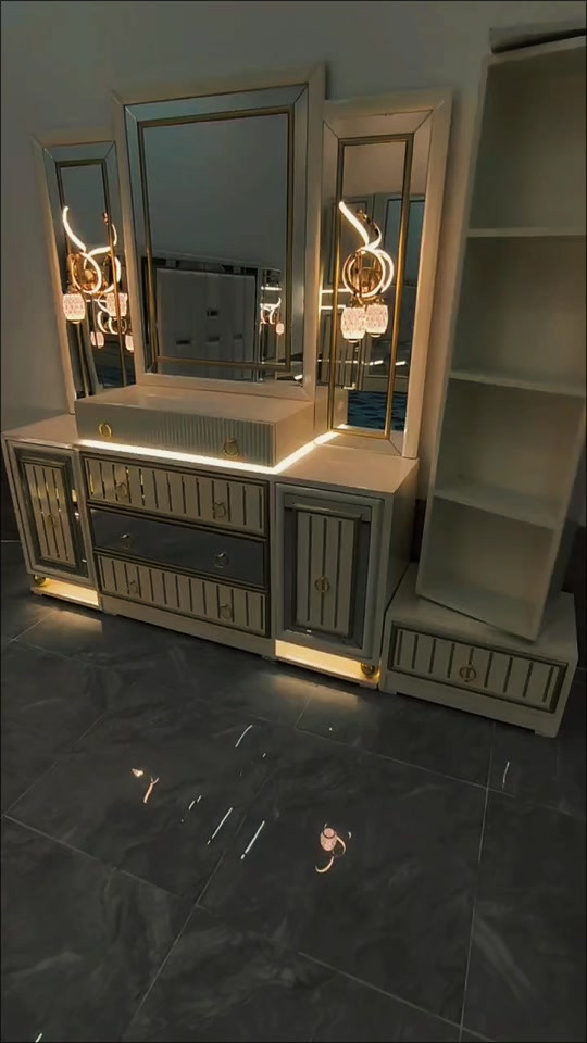 #CapCut خيال للأثاث العراقي الحديث #تصميم_داخلي_مودرن #نجارة_عصرية #اثاث_فاخر #خيال 


**إذا كنت صاحب هذا الإعلان وتريد حذفه لأي سبب، رجاءا أرسل رسالة إلى الدعم الفني**