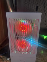i7 11700k • RTX 4060 • ٦ تيرا M.2