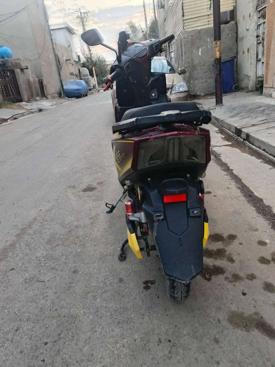 السلام عليكم دراجه سكنس x  شركه حسن وحسين Gt موديل 2025 ملف 3800  6بطاريات جدد شادهن جدد كبار مسطره قبل شهر شادهن  دراجه نضام R
سرعه 90 نواقص الدراجه بريك خلفي دسك وصوت بل الويل الخلفي كلش خفيف 
والكشر شوف العين نظيف الدراجه نظيفه  ماخذها قبل 6اشهر بمليون وميه هسه عارضها 650 وبيها مجال للشراي مكاني بغداد المشتل شارع المطبك رقمي ***********
