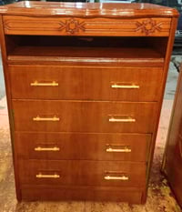 مجرات شغل عراقي • ١٢٥×٩٠×٦٠سم • موصل الزنجيلي