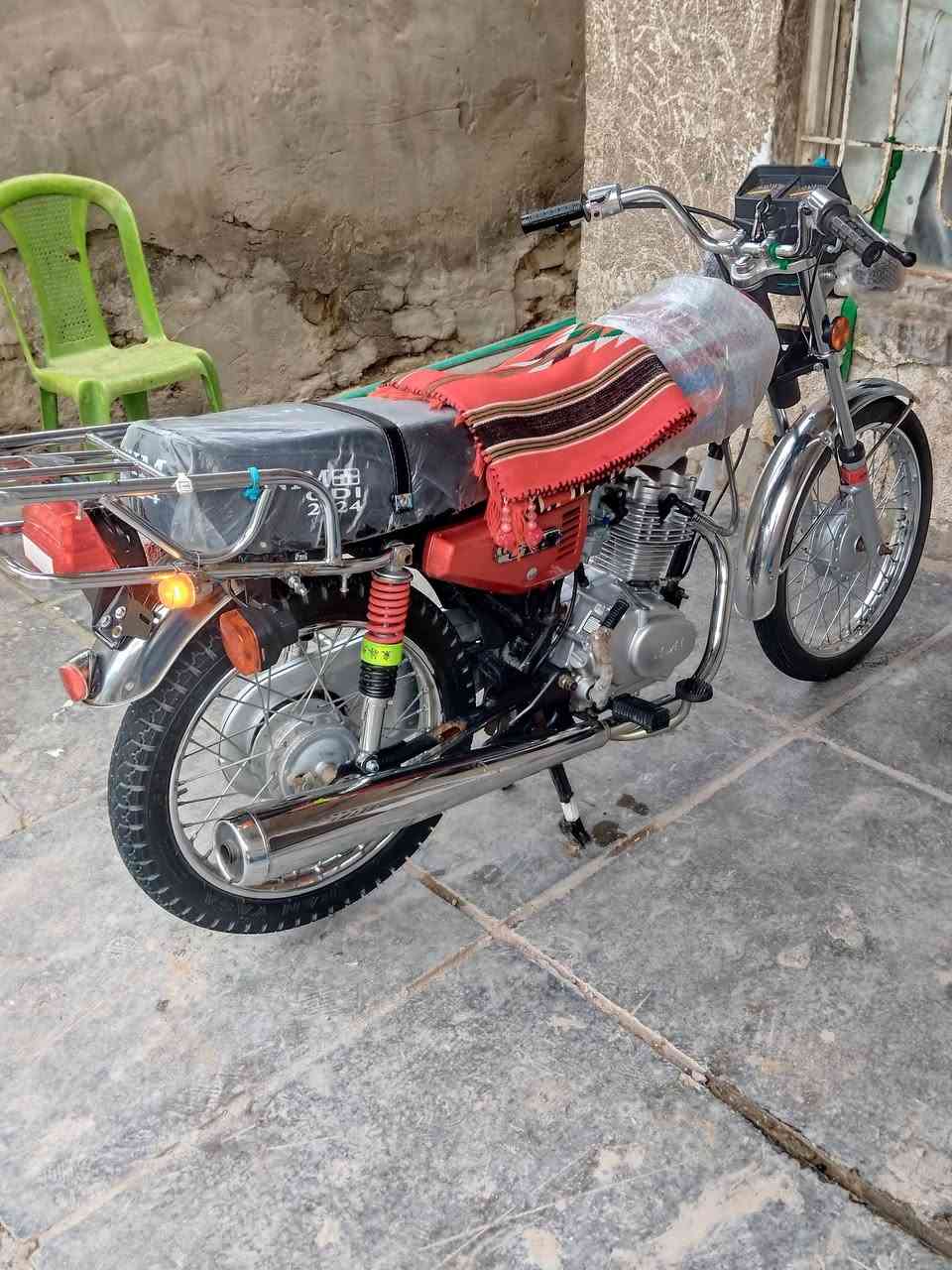 السلام عليكم درجة للبيع ناما مديل 2020 أوراق اصولي للسعر  950 وابيه مجال قليل مكاني ديوانيه بحي العسكري تصل *********** مو شراي لا تدك تسمع احجايه مو 😏حلوه🪬
