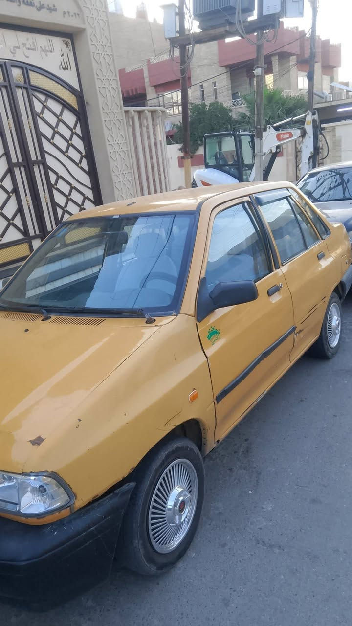 مديل 13 محرك وكير خير من الله 
كربون مستره بيها انطيك الاصلي 
غرمات صفر الهيها 125 الف شرط 
بس نقد لا تخبر وتكول عندي مقدمه 
السعر 20  ورقه وبيها مجال شي قليل بس نقد ***********
