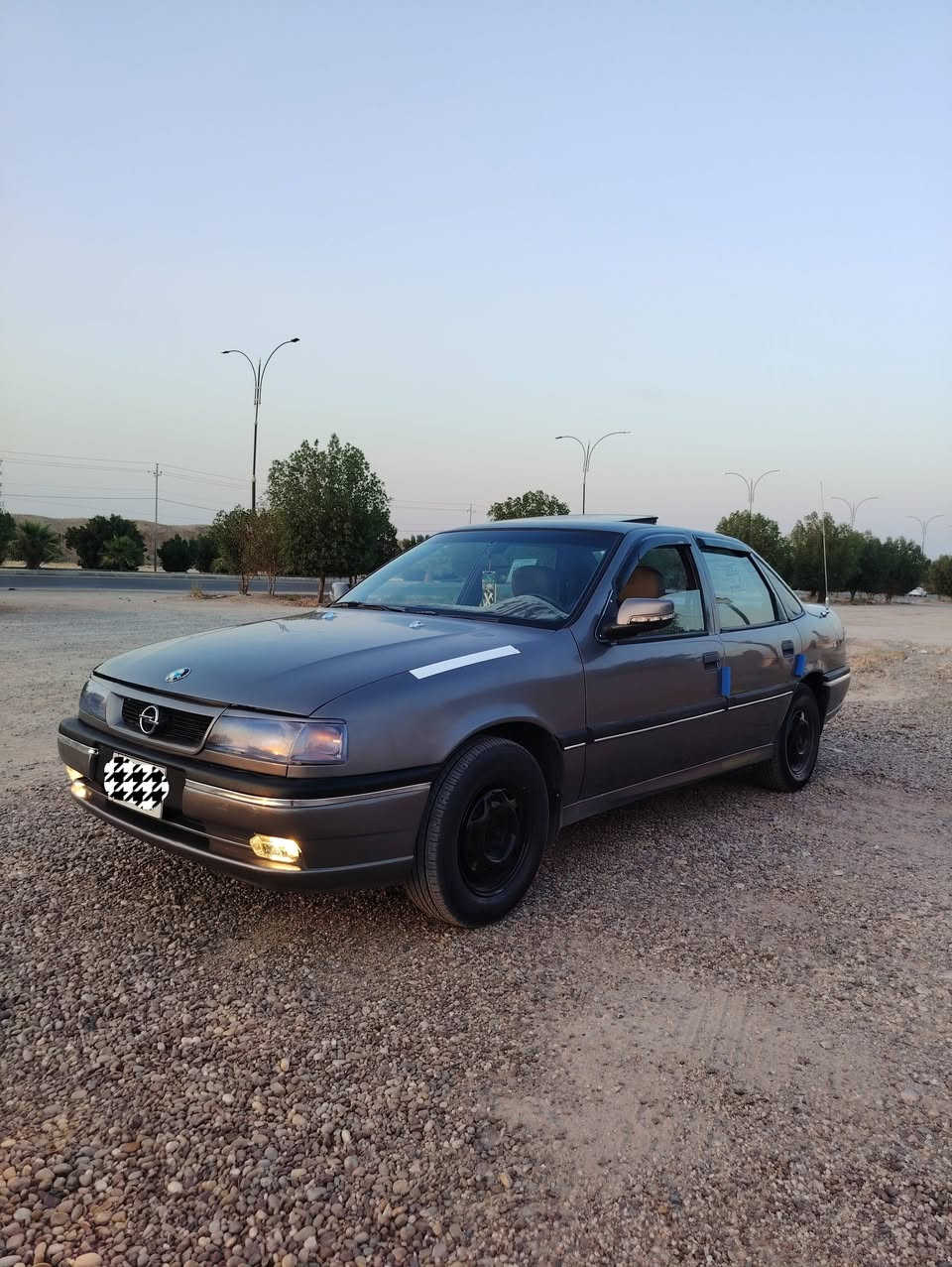 سلام عليكم اوبل فكترا موديل 92   سنويه  عظم عاج
رقم  الانبار تحويل مباشر     كير عادي محرك 2000    سياره بلاديه     صبغ عام جماليه 
كهربائيات كلها شغاله 
كير محرك شركه   تخم  تاير 
 السياره جاهزه من كل شيء مال جناي

السعر $  38 $ وبيها مجال

مكان السياره الانبار خالديه
الاستفسار اتصل  

☎️ *********** ☎️

☎️ *********** ☎️
