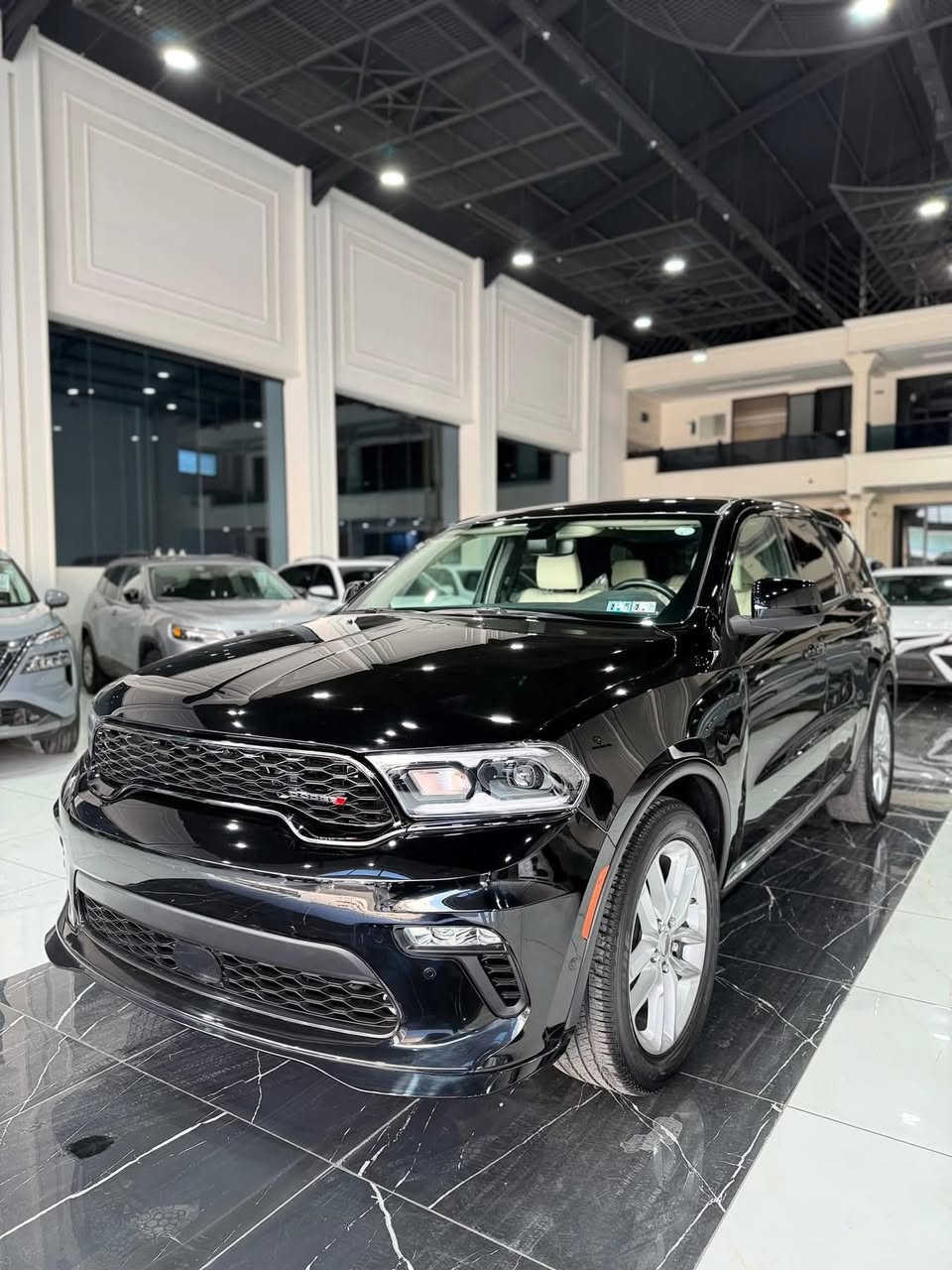 Dodge Durango 2023
‎عداد مسافة :  (19)الف ميل 
‎8 سلندر 5.7 Hemi
‎الضرر : جاملغ سائق صبغ بدون دواخل بدون ارباك  
‎بجم وراء کبس ارباکات سلیم
‎تترقم شمالي مکان سیارة اربیل
‎

‎المواصفات 
‎رادار 
‎كراسي جلد بیجی
‎حساس خلفي
‎كامره خلفيه
‎شاشه
‎بلاجيكتور 
‎ويل كروم
‎بصمه
‎تحكم ستيرن
‎نضام ايكو نورمال سبورت
‎تبريد خلفي
‎مانع انزلاق
‎اوتو ستارت
‎ 7 راكب
 
‎*********** اسياسيل
***********
