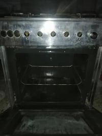 طباخ مصري درجة اولى شغال على الفحص سعر ٥٠ وبي مجال سماوه 07805065842