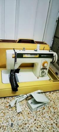مكينة خياطة • براذر • نضيفه