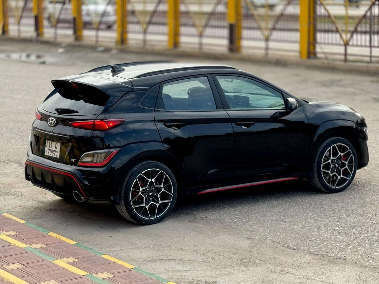 السلام عليكم …
هيونداي كونا( N )

موديل 2023

اللون : اسود

المحرك : 2000cc تيربو
برمجة امريكا 
شوته kn

شاشه كبيره نظام ابل كار بلاي واندرويد

كاميرا

رادارات 360 درجه

تحديد مسار وكروس سرعه

نظام صوت harman kardon

ستيرن رياضي 

شفتات ستيرن

الكشنات جلد وشامواه

كشن السائق كهرباء 3 وضعيات

المرايه الوسطيه تعتيم

شاشة العدادت متغيره بعدة وضعيات

بصمه تشغيل وابواب

تشغيل عن بعد

لايت 3 عدسات زنون

وضعيات قياده متعدده

كزوز رياضي بلادي دبل صالنصه

صوت الگزوز طرب عند التغيير على وضع n 

سرعة السياره 300 كيلو متر بالساعه

دوسات وترايش تختلف عن النسخ العاديه

ويل رياضي حجم 19

سبويلر ومري لون اسود

مانع انحدار 

باقي المواصفات ماتحضرني ومعروفه بالنسبه للجنايه 

السياره ممتعه جداً بالقياده وسريعه جداً 

السياره مختمه حرف N بالستيرن والشباك والكشنات والدوسات والصندوق والويل والفچوج

السياره ماشيه 20 الف كيلو 

رقم بغداد انگليزي 

للاستفسار 
***********
——————————
