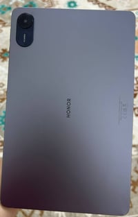 ايباد هونر X9 جديد مامسخدم اقل الشهر نضافة 95 السعر 300 07801969734