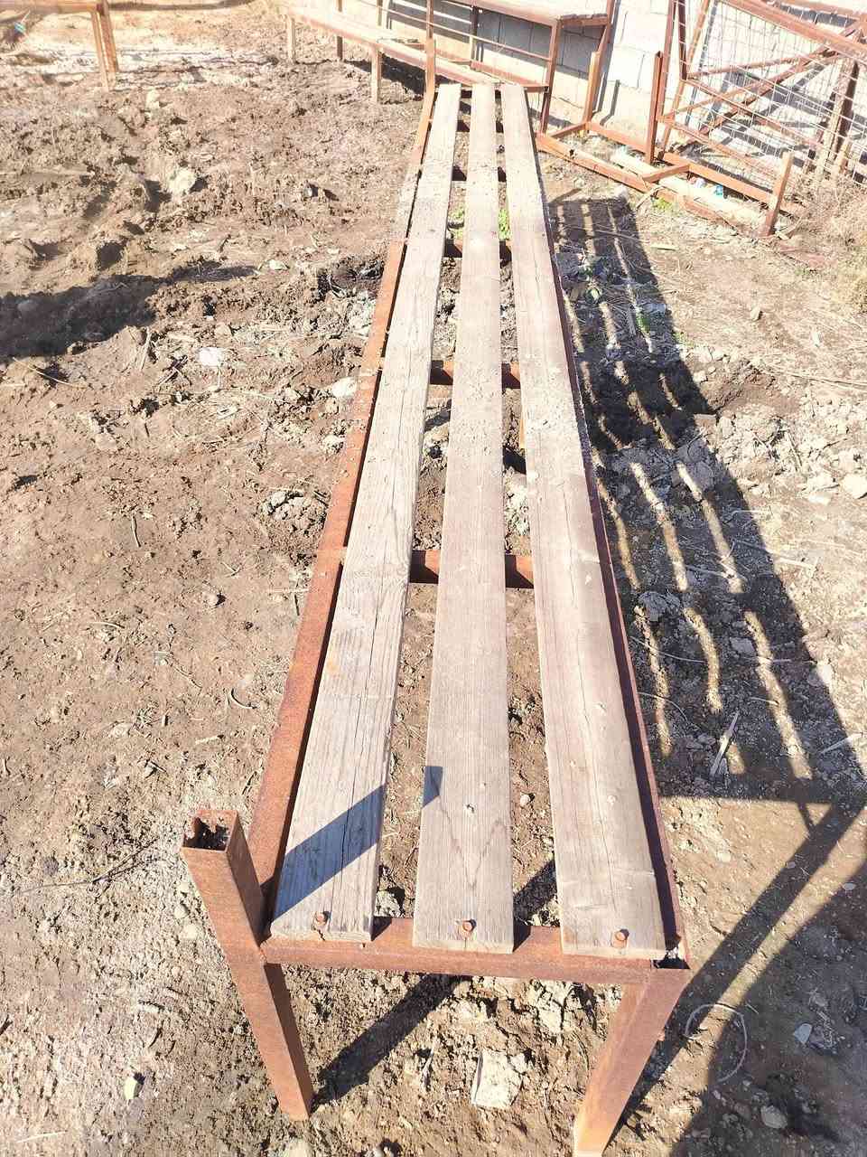 السلام عليكم
إلى أصحاب محلات الخضر والفواكة يوجد عدي بسطيات عرض مخضر عدد ٤
و أبواب دفترية عدد ٣
للأستفسار الإتصال على الرقم
***********
