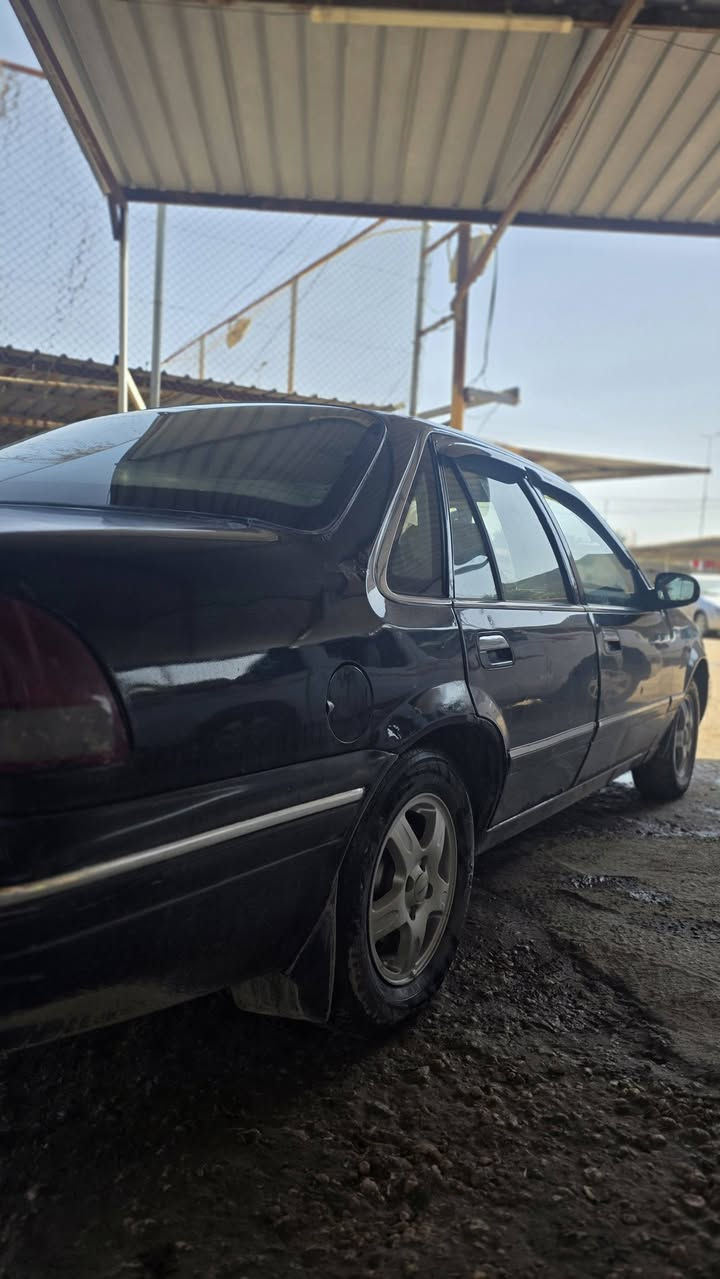 للبيع. 
فراشه موديل 1996 رقم بغداد مشروع وطني سنويه مجدده2028. مكينه مفتوح كير اوتماتيك  تخم تاير حداديه صدر نضاف. سياره كامله. مكان بابل المسيب. السعر. 32 وبيه مجال 
***********
