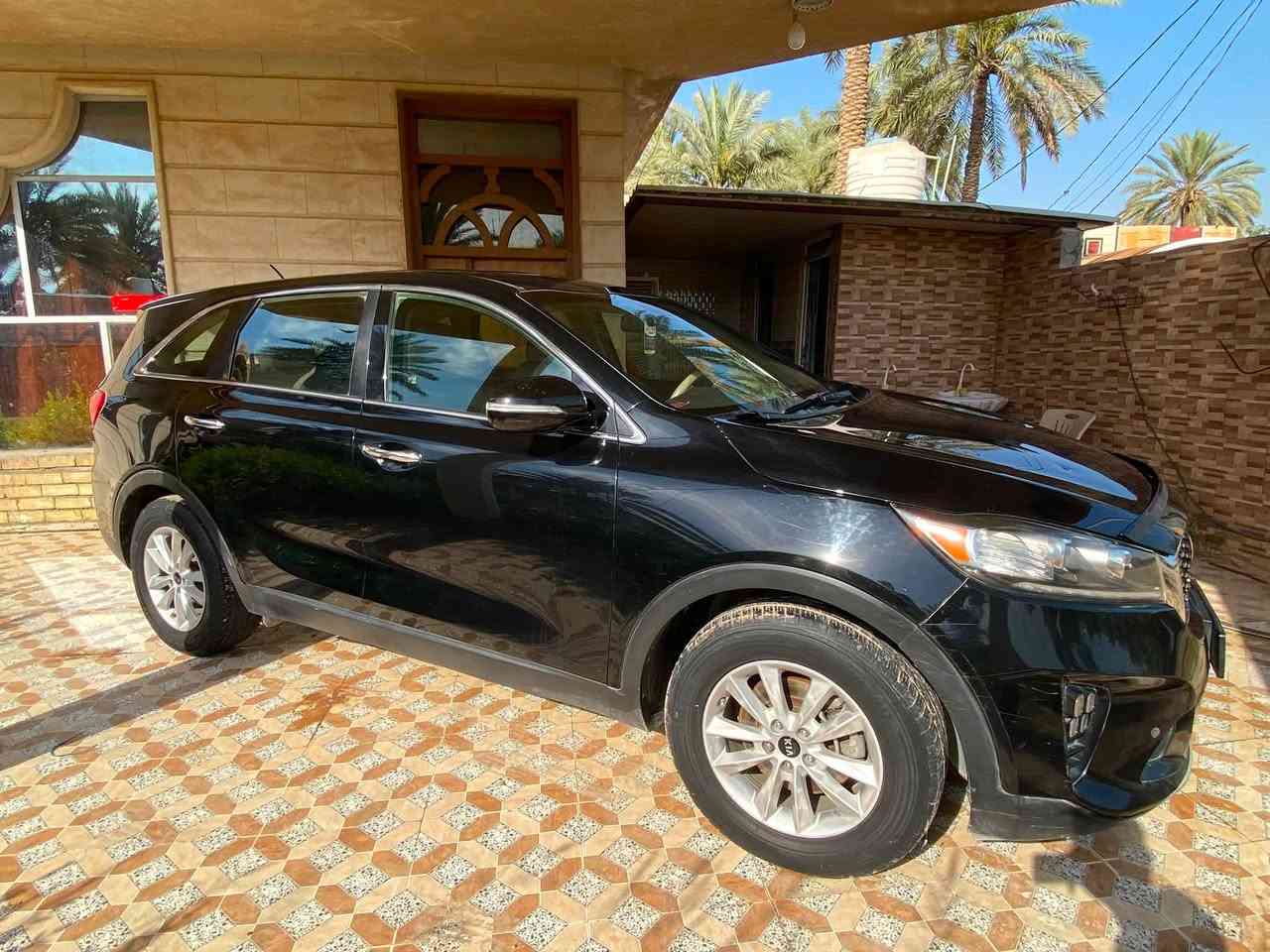 سورنتو ٢٠١٩ رقم اربيل دولي باسمي فول مواصفات عدى البنوراما مكفولة محرك ٦ سلندر جديدة السيارة وجاهزة من كلشي كير ومحرك وحدادية وتبريد خير من الله السعر ١٧٥ مكاني كربلاء 
***********
