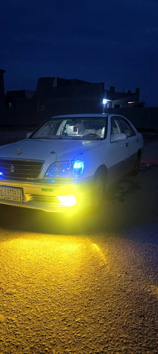 ملكه للبيع
سيارة جديدة مكفوله كفاله عامه قرار 48 
مكفوله من الضربه والصبغ والشرعيات 
مواصفات اهواي ومعروفه 
4كشنات كهرباء 
مري شفط 
برده كهرباء 
مثبت سرعه بيها 
محوله كرستال 
مدفوع كمرك وضريبه باقيه بس رسوم الرقم 
تريد تحويل تريد وكاله موجوده 
السعر 110وبيها مجال حله ناحية النيل 
***********
