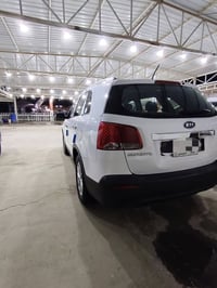 سورنتو • ٢٠١١ • محرك ٢٠٠٠