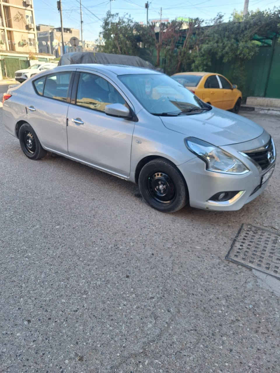 السلام عليكم  فيرسا 2019 نظيفه للبيع بيه 3قطع صبغ بدون دواخل 
محرك ،1600. كير  مكفولات  
تبريد  ثلج ثلج  تدفئة 
صدر حداديه نظيفه جدا 
مواصفات  فول  sv 
رقم بغداد الإنكليزي الجديد سنويه مجدده لل 2030 
هزه جديده تحويل مباشر 
السعر  88 
***********
***********
