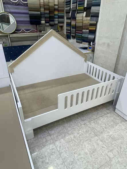 موبيليات التون نشتغل على حسب ذوقك تفصيل  غرف نوم دواليب وكلشي تحب حسب طلبك😌

خشب درجة أولى، شغل نظيف ودقة بالتفاصيل👌

عندنا هواي موديلات وألوان تختار منها على راحتك🫡

وللعرسان عدنا عرض خاص ميصير يفوتكم 😍

تصمیم مجاني حتى تشوف شغلك قبل ما نبدأ
 تشرفنه تواصل ويانه ع صفحتنا👋

📲***********

العنوان كركوك حي واسطي مجاور مول حاجي زياد🌎

يمنه ... نخلي بيتك غير شكل♥موبيليات التون
