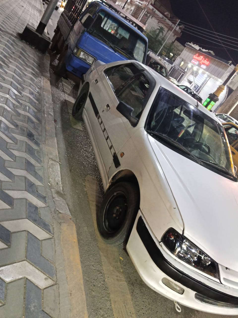 السلام عليكم 
للبيع بيجو موديل 13 رقم ميسان جاهز كهربائيات شغاله تبريد شغال ثلج حداديه 50 % محور  كتفات مراوح  و كتف فان و الكبريسر  وكتف اناريه كله ياباني والنوزلات كولف  والصليات موجودات زوج تاير امامي جديد باتري جديد كشنات اماميه مال راس الثور بس مو كهربائي مرايه اصليه ام الكامير مال كوريلا .. نظافه السياره 70% 
السنويه لل 27 
مكان السياره ميسان السعر 38 وبي مجال بسيط
*********** بي واتساب
بيع او مراوس غير الايراني حسب القناعه وفرق ادفع
