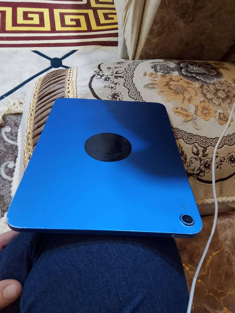 ايباد جيل عاشر أبيع او مراوسه بجهاز قوي شاري أو تعارض تعال خاص عوف التعاليق ذاكيره 64بطاريه89وتحياتي بجميع مكاني موصل كوكجلي ***********ويه كفرين وفريز
