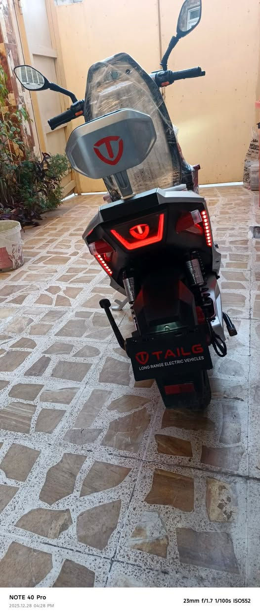 السلام عليكم دراجه الشركه تا يلج  ، ريان موصفات مثبت سرعه الدراجه فولل سرعته75حقيقي بطاريات 6مصطره السعر850 وبيه مجال مكاني موصل حي البكر الطوصل على الرقم***********
