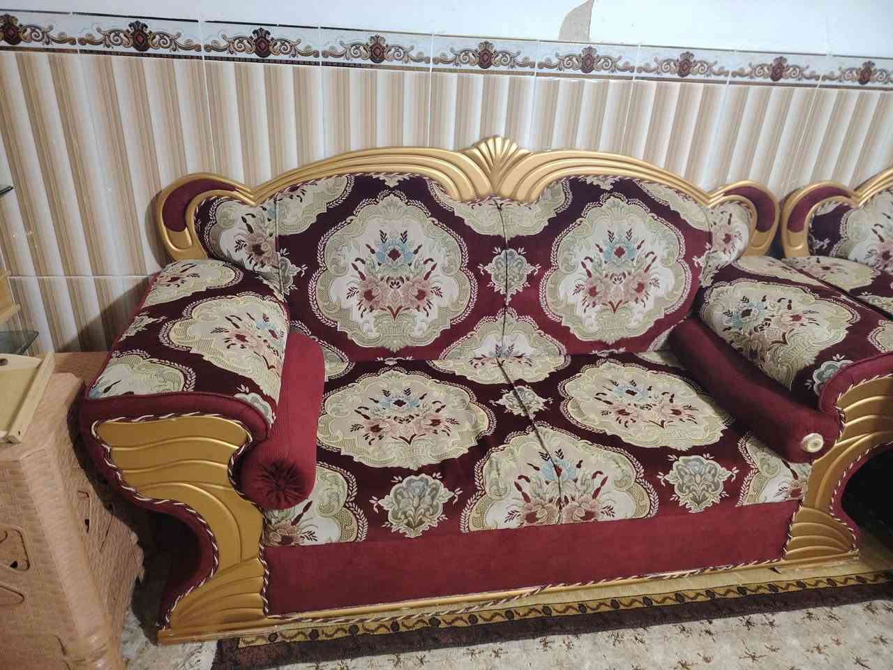 السلام عليكم
يتوفر في مزاد ابو محمد اللهيبي لبيع جميع انواع المواد المنزلية المستعملة
تخم ملكي شرط النظافه 10 نفرات مع الطبلات فول نضافة
*********** وتساب
اي شي عندك نشتري امراوس موجود
