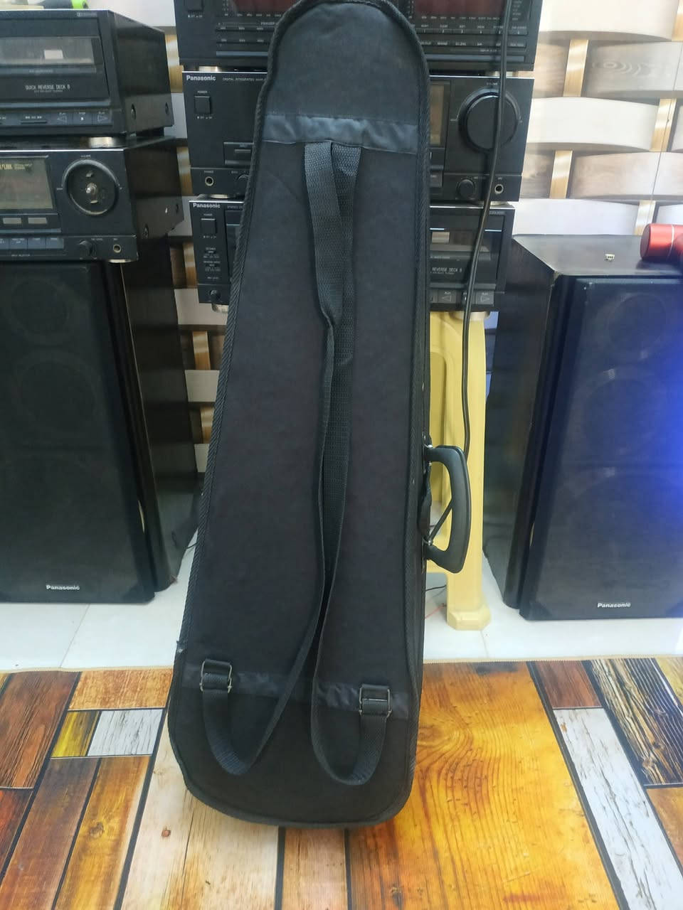 السلام عليكم عندي هاي لجنطه للبيع العنوان بغداد


**إذا كنت صاحب هذا الإعلان وتريد حذفه لأي سبب، رجاءا أرسل رسالة إلى الدعم الفني**