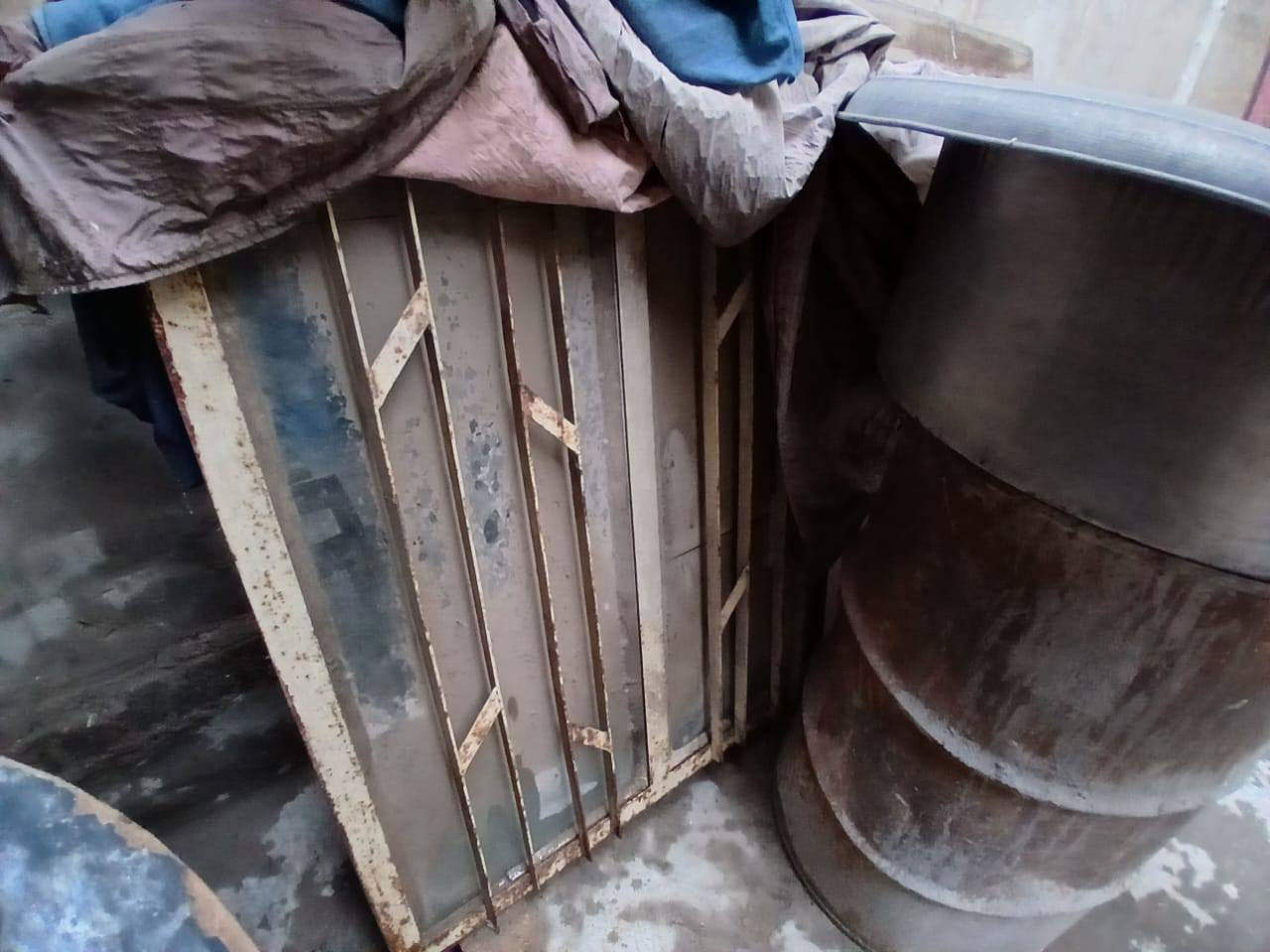 للبيع بغداد مدينة الصدر ***********
