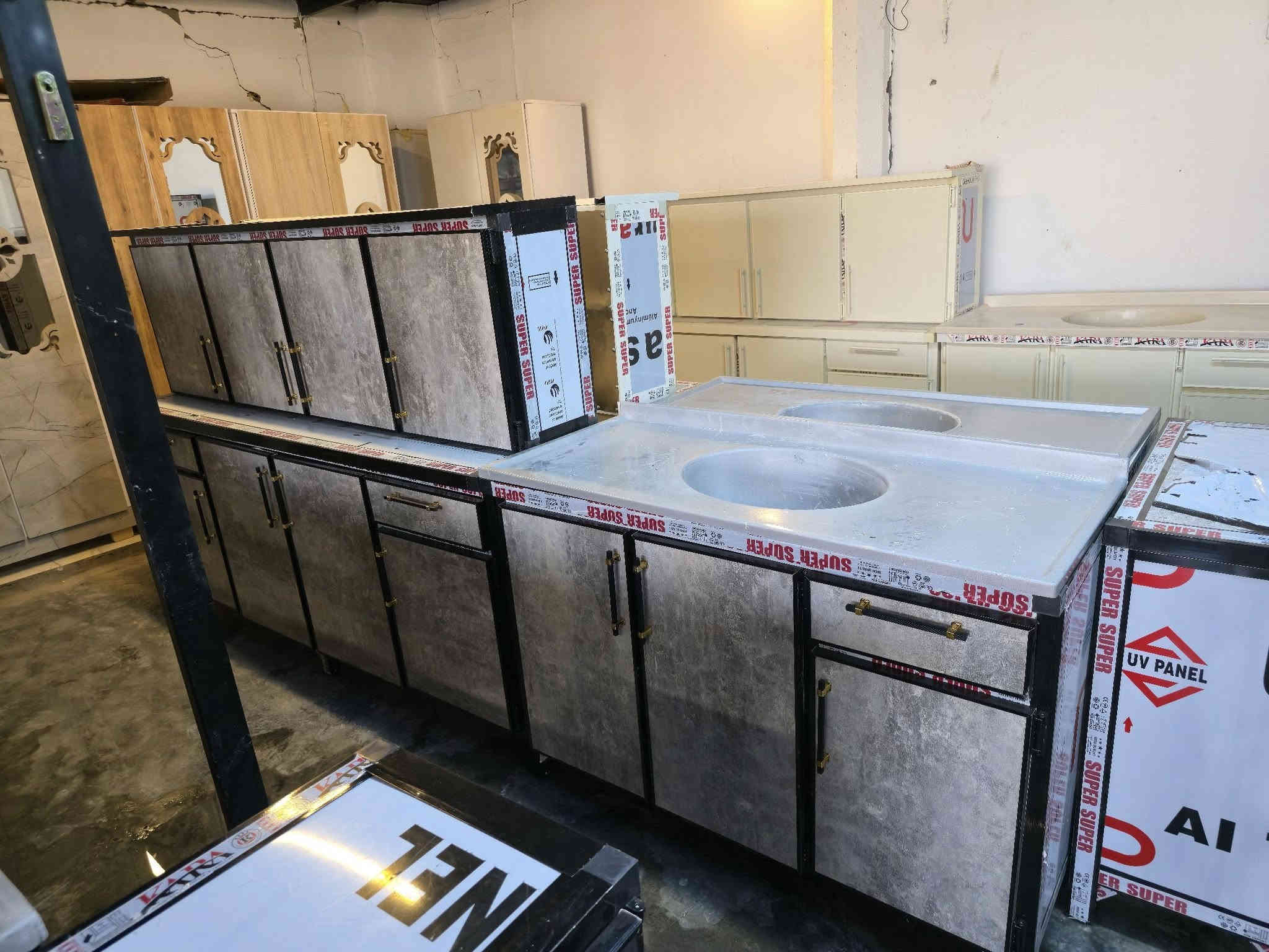 مزاد الهارونية للاثاث الجديد والمستعمل (تبديل الكاونترات)
توفر كاونترات قياس متر ونص و المترين والمترين ونص توفر كناتير غسالات مسواك جديد
***********
