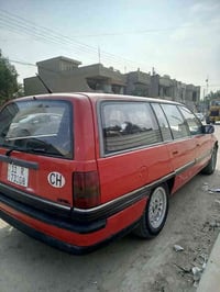 اوبل اوميكا استيشن موديل 1993  سنويه بأسمي رقم بغداد دولي الجديد هزه ج...