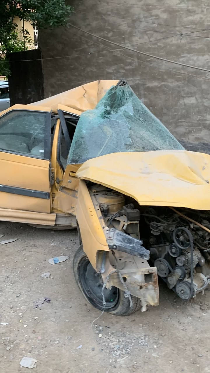 السلام عليكم غراض بيجو بارص تفصيخً اواليساره كله رقم بغداد الماني محرك جديد فرنسي بي ضمان وكير ***********
