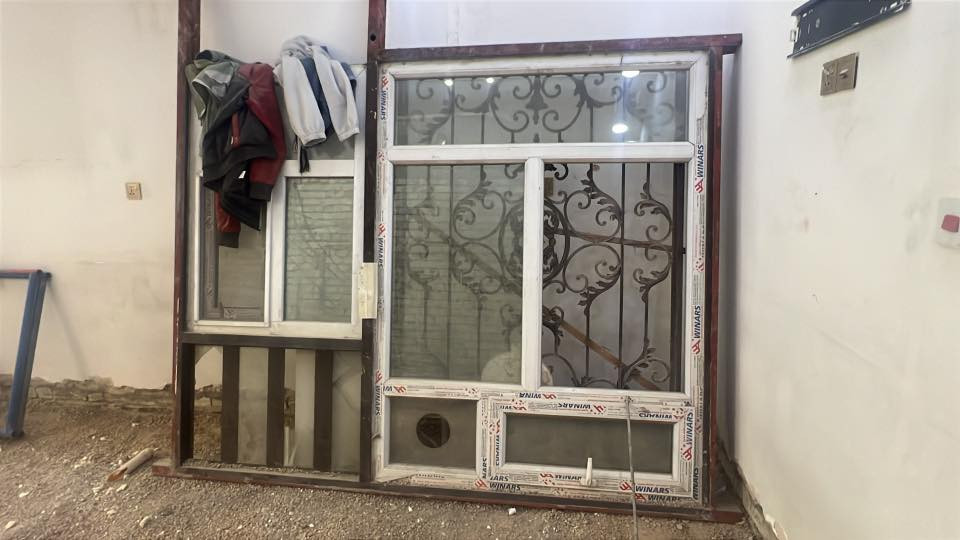 ابواب مستخدمة للبيع النجف الغري
للتواصل ***********
