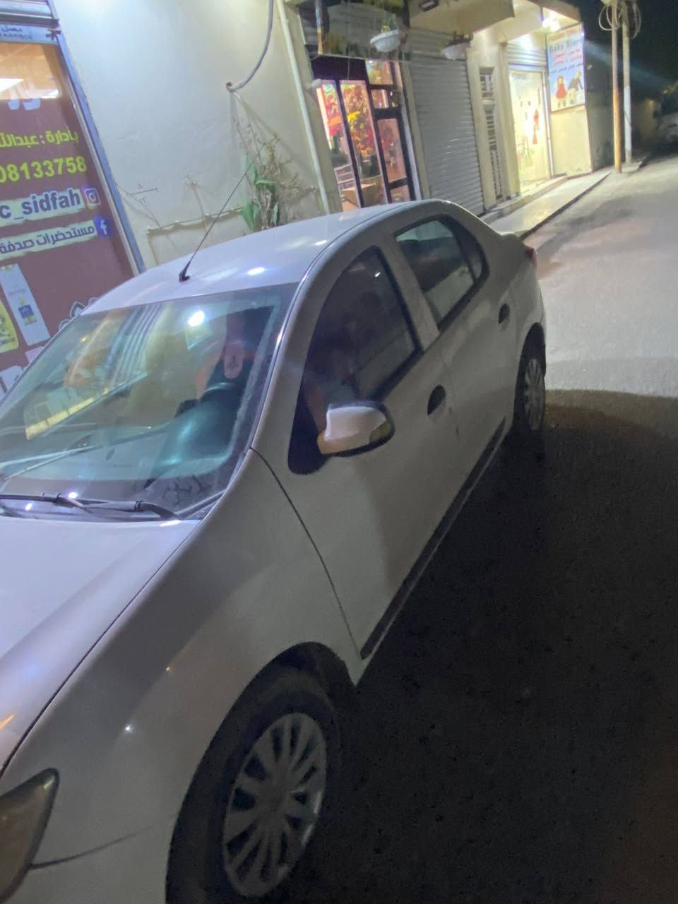 رينو سمبل 2019 محرك كير حداديه تخم تاير كهربائيات تبريد تدفئه حره رقم الماني باسمي كفاله من الحادثه عده الطخه بالبنيد واضحه  مكانه بغداد الكماليه ..معروضه
معروضه 72 وبيه مجال
***********
***********
