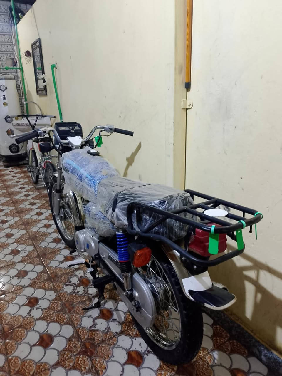 مرحباا
دراجه للبيع ناما 2021 بلاد محرك 23 أوراق اصولي جاهزة شراي تعال خاص أو اتصل ***********
